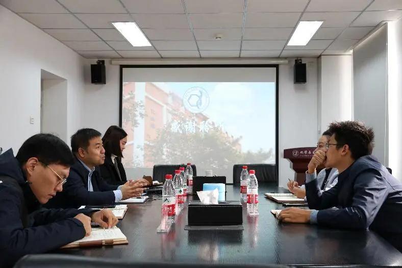 1606981621883207.jpg 1606977156618838.jpg