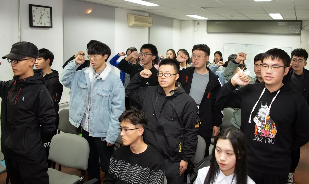 1577080644353641.jpg 1577080644353641.jpg